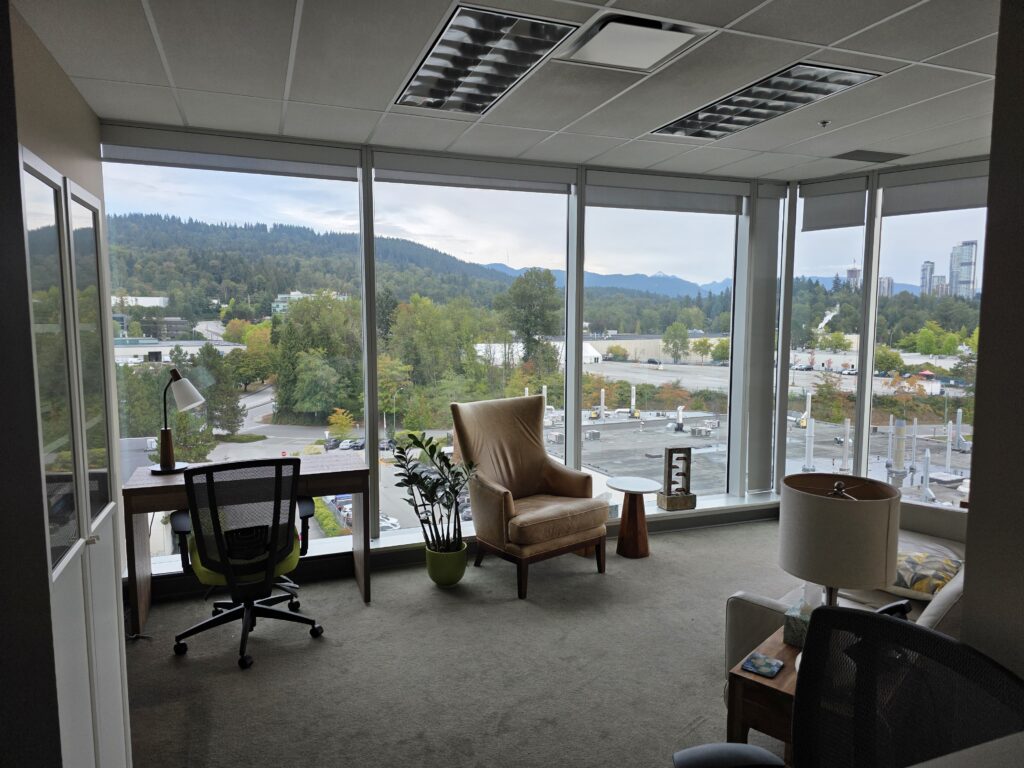 Office #9: beautiful corner window office